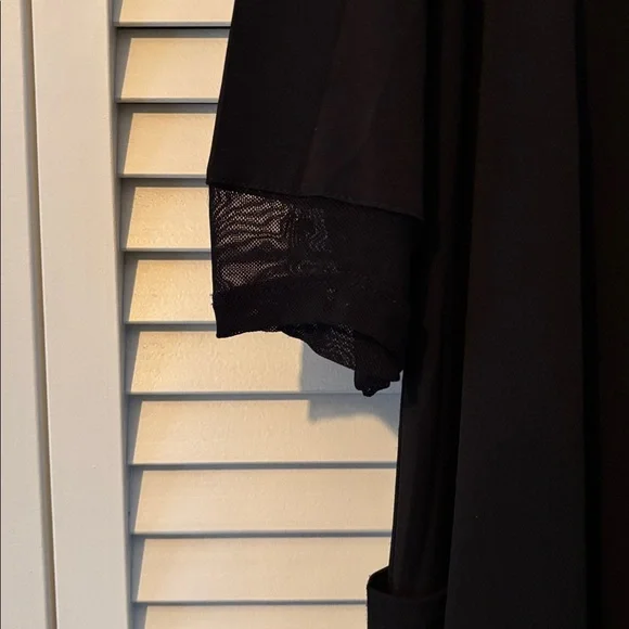 Tahari Elegant Black Cardigan - Picture 2 of 6